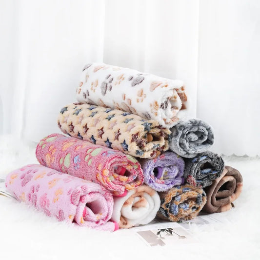 Soft Fluffy Pet Blanket – High-Quality Flannel Sleeping Blanket with Paw Print Design 100x76CM