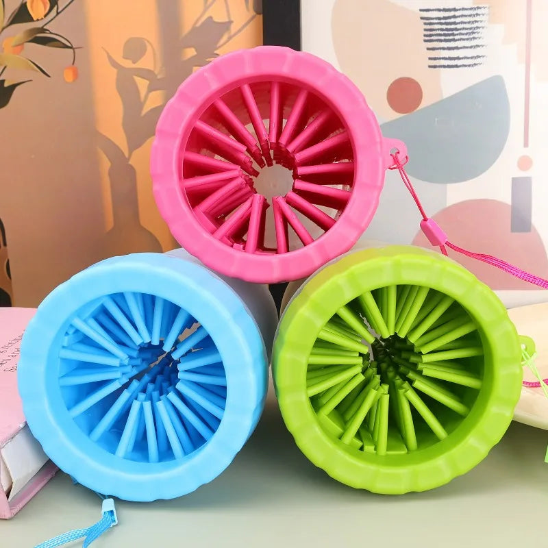 PawFresh™ Portable Dog Paw Cleaner Cup – Soft Silicone Pet Foot Washer
